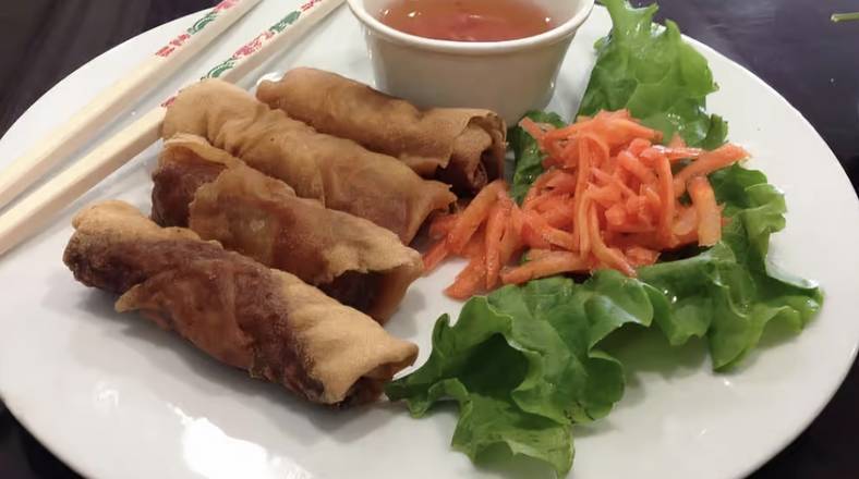 Order Vietnamese Egg Rolls food online from Kim Anh's Noodle House store, New Orleans on bringmethat.com