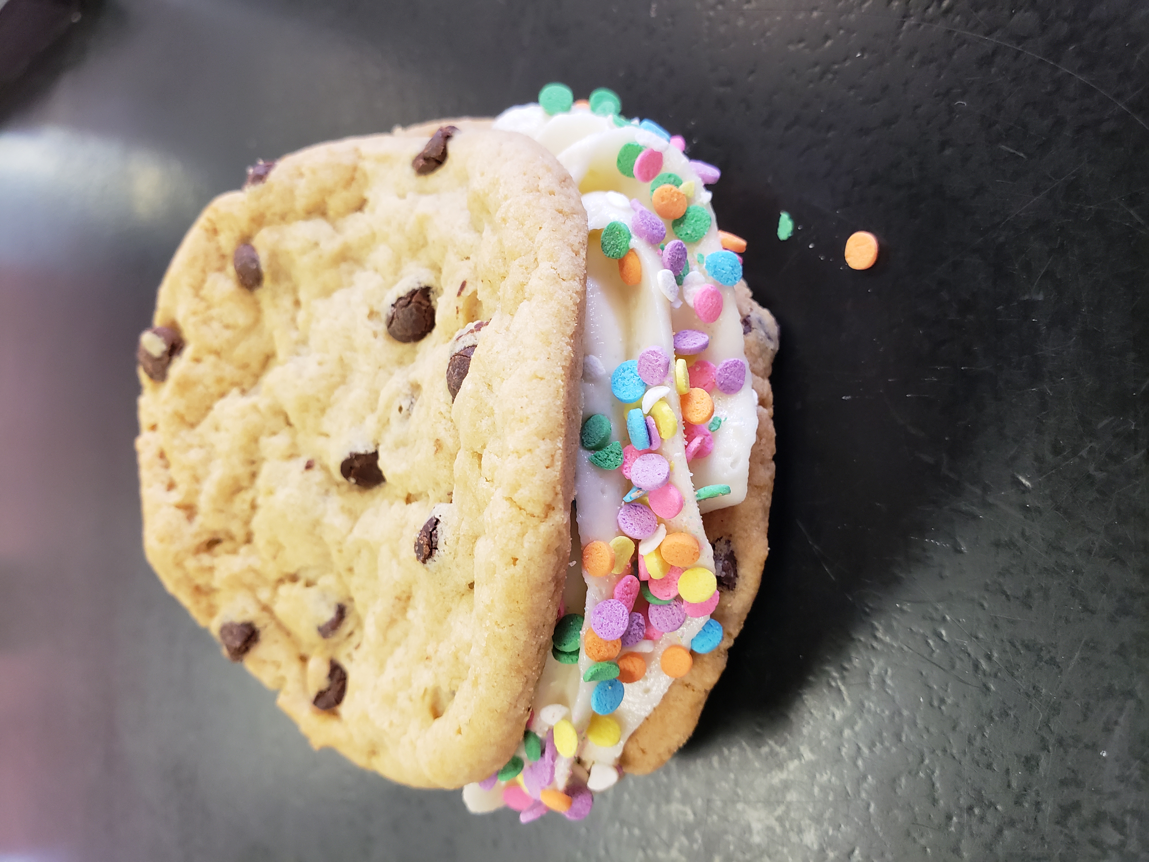 Order Cookie Sandwich  food online from Cupcake Couture store, De Pere on bringmethat.com