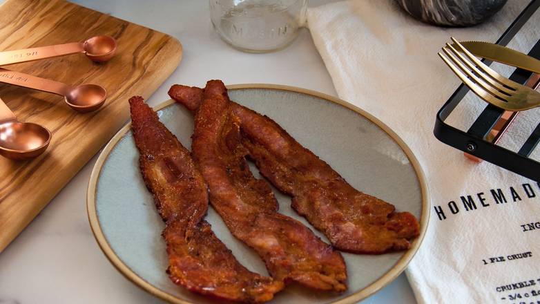 Order Hardwood Smoked Bacon (3 pieces) food online from Apple Fritter store, San Mateo on bringmethat.com