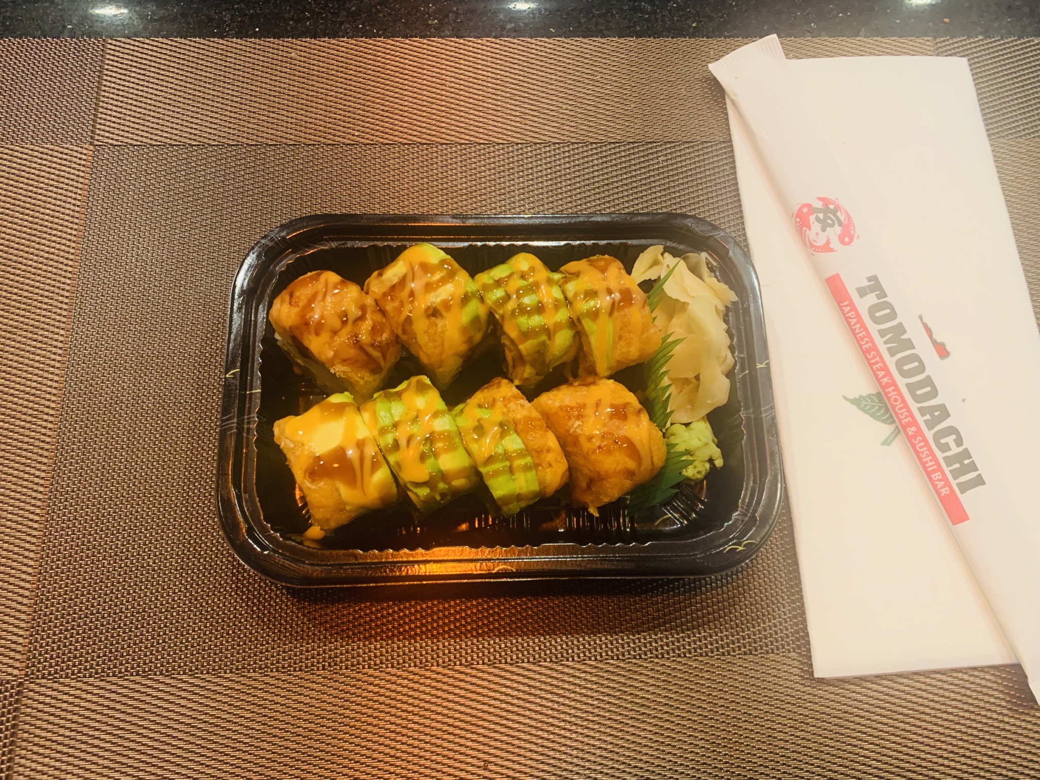 Order 11. Summer Roll food online from Tomodachi Japanese Steakhouse & Sushi Bar store, Royersford on bringmethat.com