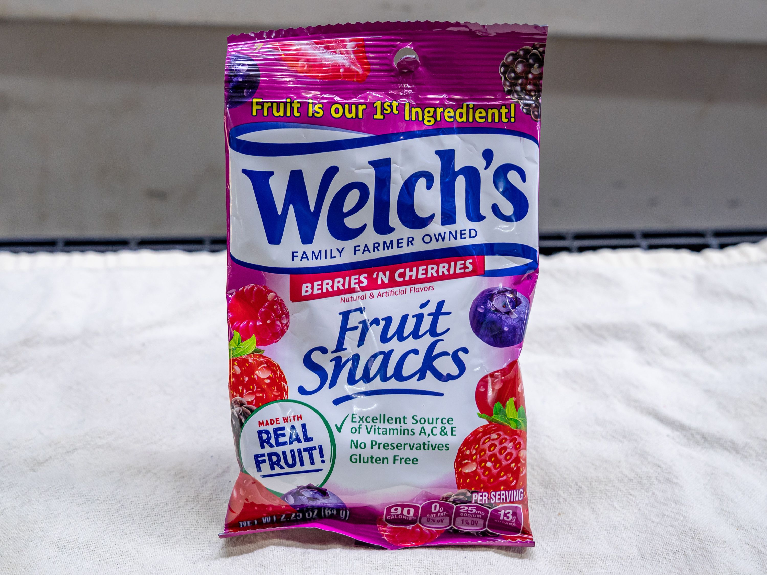 Order Welch's Fruit Snacks - Berries ' n Cherries - 3oz food online from Quentin Deli and Grocery store, Brooklyn on bringmethat.com