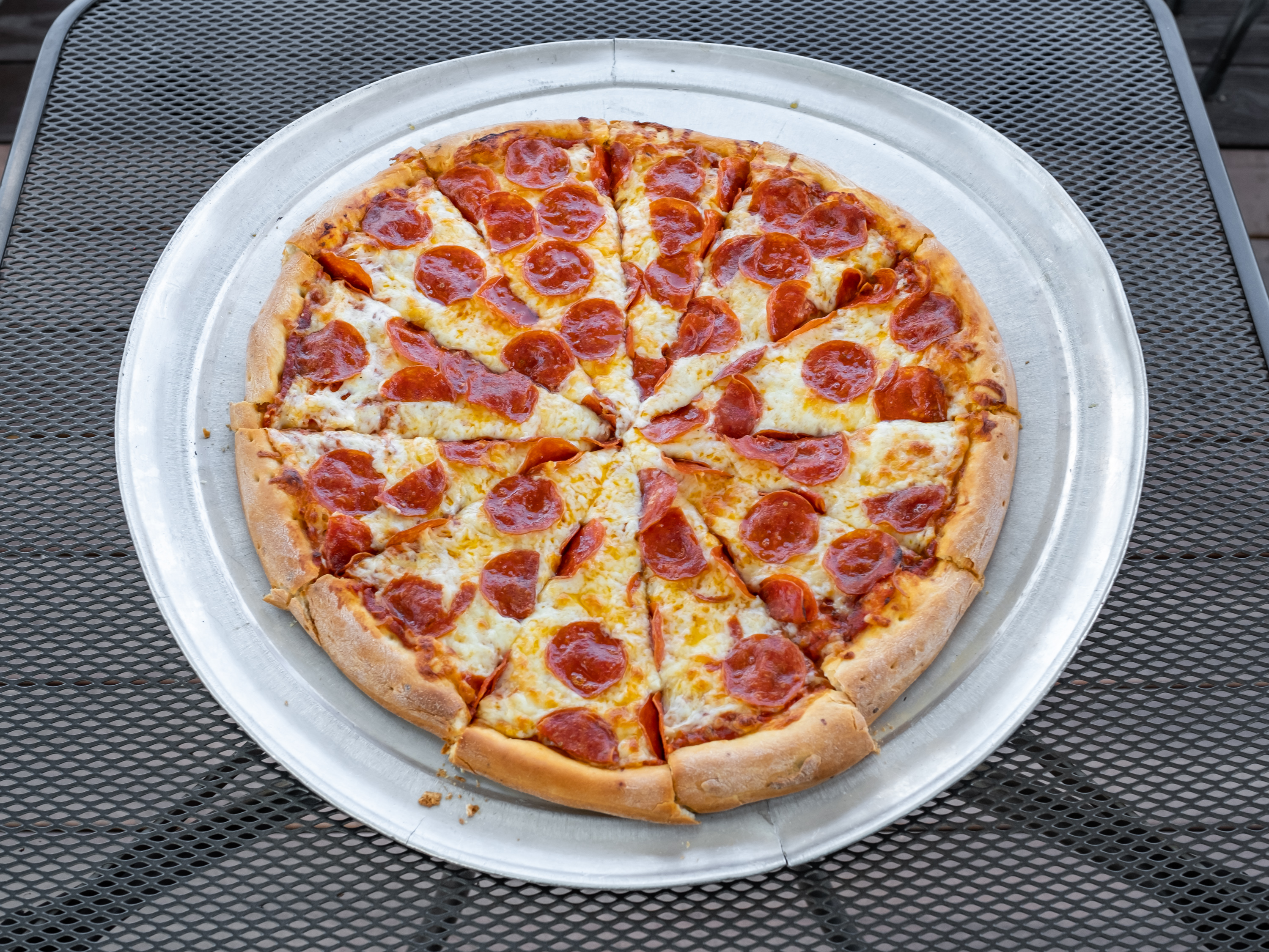 Order Pepperoni Pizza food online from Corner House Cafe & Pizzeria store, San Diego on bringmethat.com