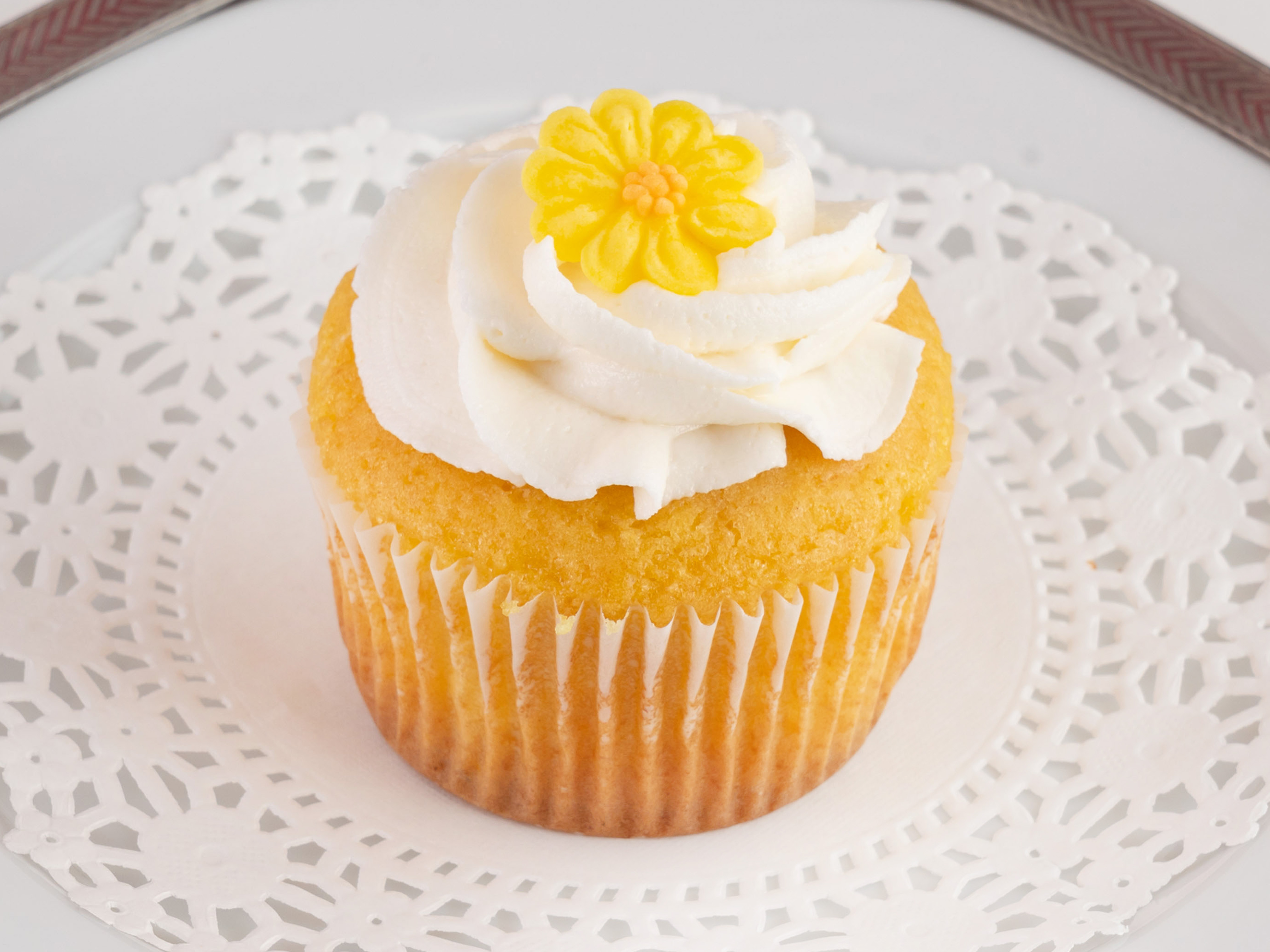 Order Lemon Cupcake food online from Cynthia Kitchen store, Humble on bringmethat.com