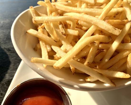 Order Shoestring Fries food online from Rush Street store, Culver City on bringmethat.com