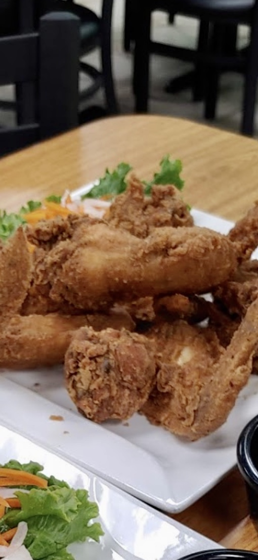 Order A8. Fried Chicken Wings food online from Taste Of Pho store, Santa Clara on bringmethat.com