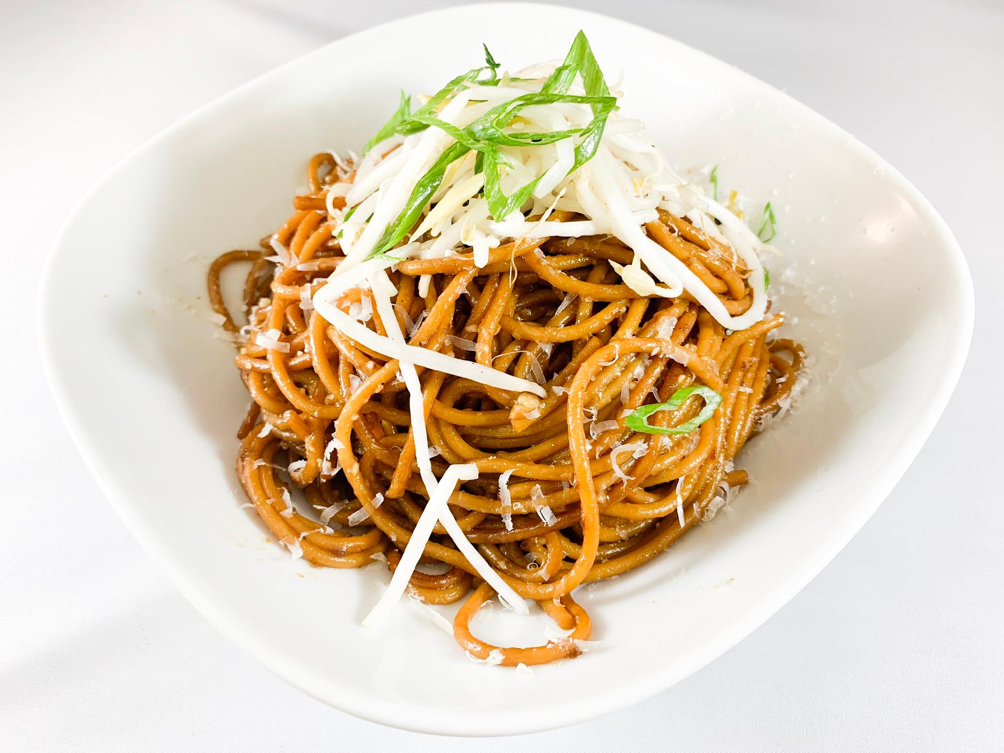Order Signature Garlic Noodles food online from Lacquered store, Long Beach on bringmethat.com