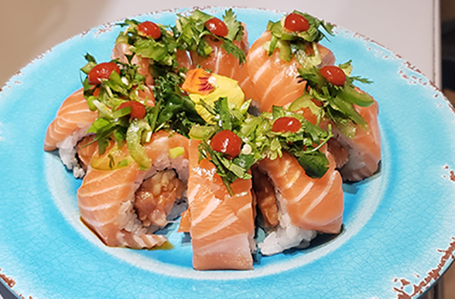 Order Yummy Roll, Salmon (NEW) food online from Nonstop Sushi & Sake Bar store, Santa Monica on bringmethat.com