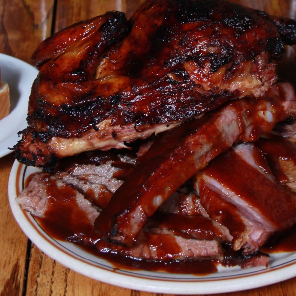 Order Super Combo Platter food online from Stubby's BBQ store, Hot Springs on bringmethat.com