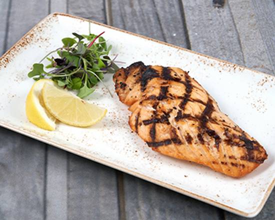 Order Grilled Salmon food online from Simon & Seaforts store, Anchorage on bringmethat.com
