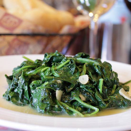 Order Sauteed Spinach food online from Mama Theresa Pizzeria Restaurant store, Westbury on bringmethat.com