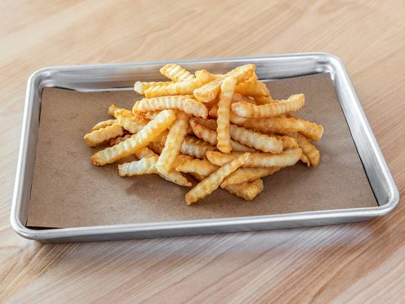 Order Family Fries (Serves 4-6) food online from Miller Roast Beef store, South Attleboro on bringmethat.com