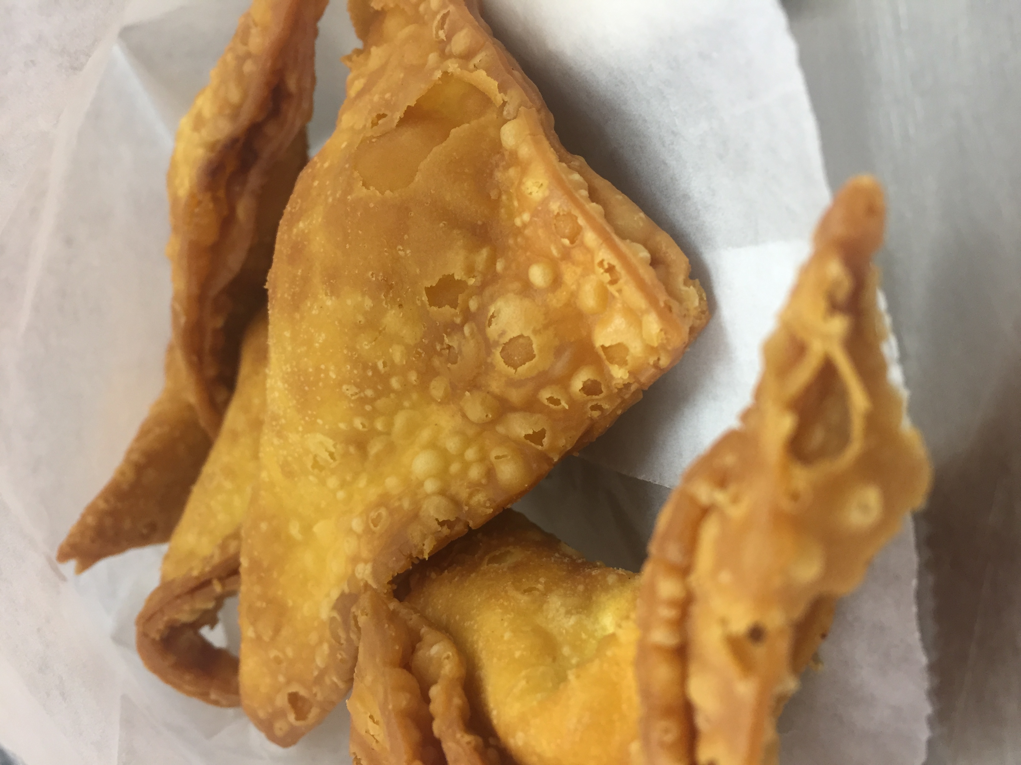 Order 6 Crab Rangoon food online from Chop Suey Huang store, Chicago on bringmethat.com