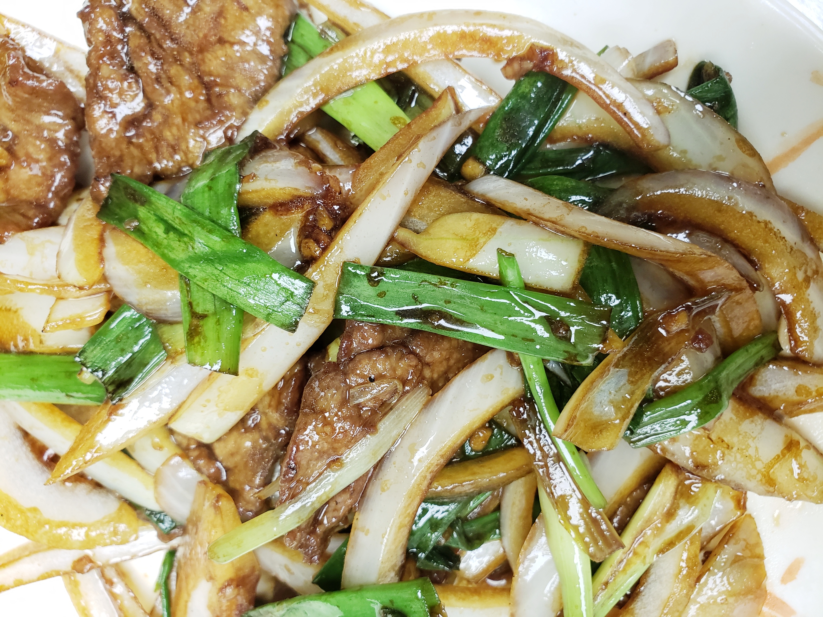 Order Mongolian Beef Dinner food online from Hunan Gourmet store, Frederick on bringmethat.com