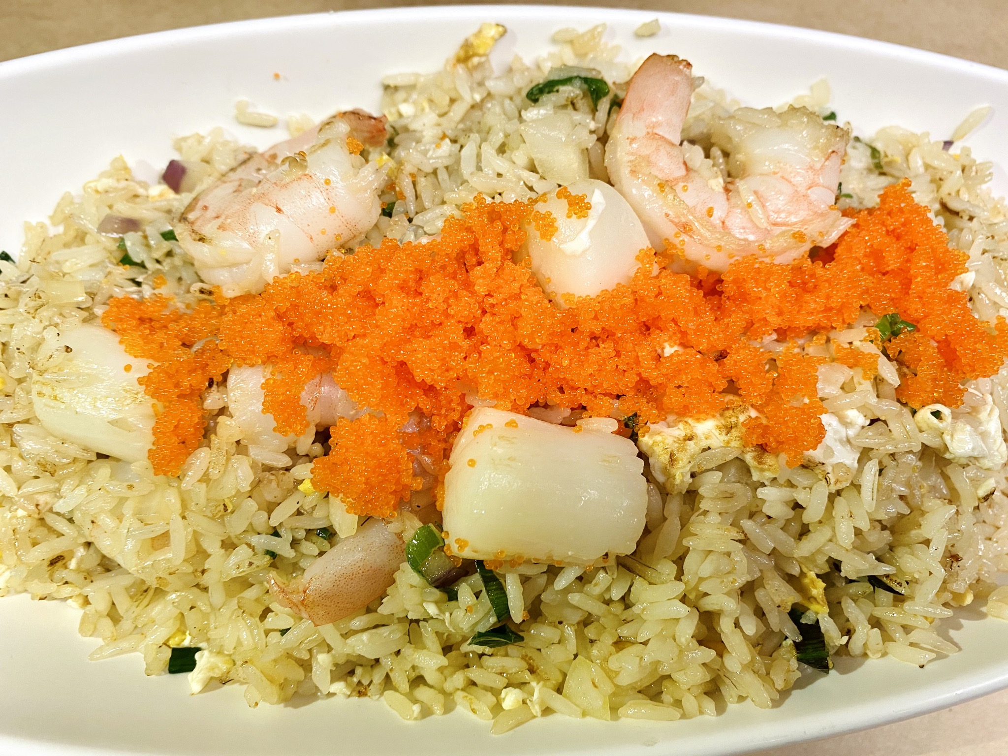 Order Scallop and Shrimp Fried Rice food online from Min Min Asian Cafe store, Chicago on bringmethat.com
