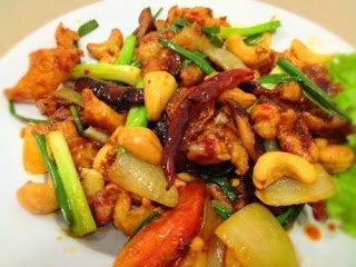Order Cashew Nut Chicken with rice food online from Thai Food to Go store, Torrance on bringmethat.com