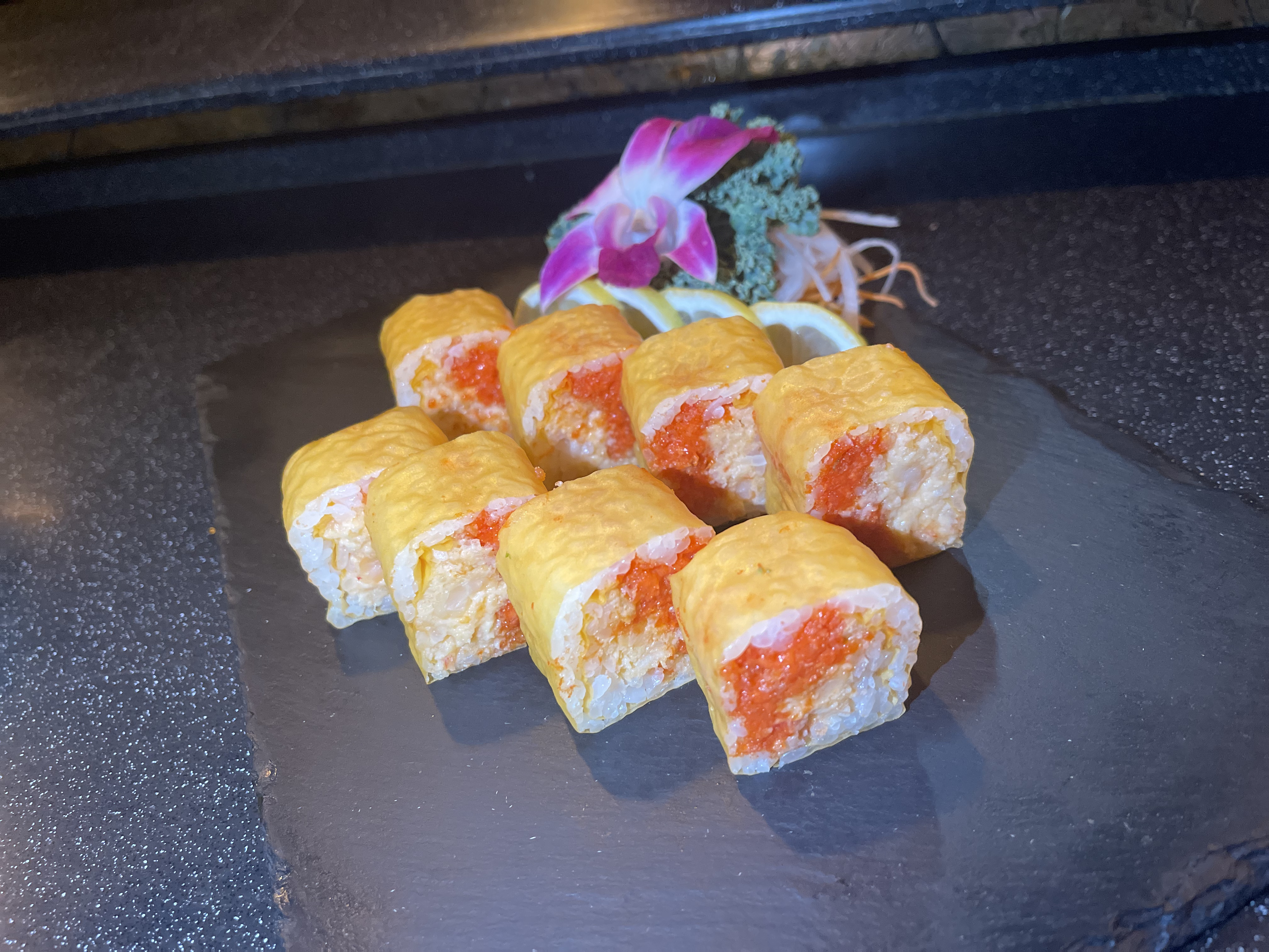 Order Leo's Roll food online from Oyako Tso store, Freehold on bringmethat.com
