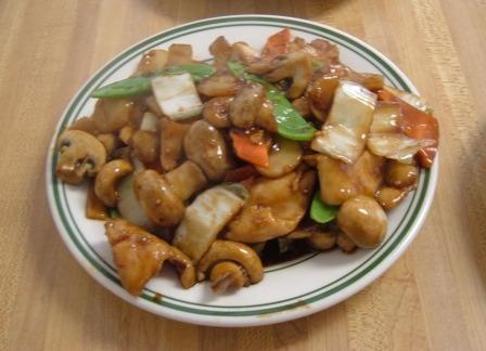 Order 50. Chicken with Mushroom food online from China Gourmet store, Palmetto Bay on bringmethat.com