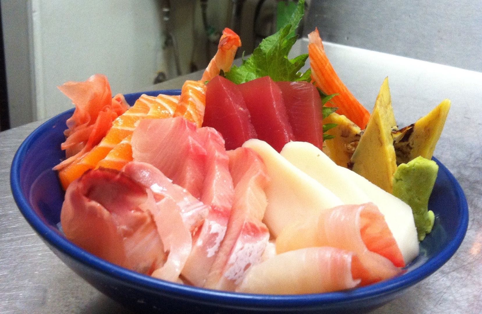 Order 4. Chirashi food online from Sushi Para store, Chicago on bringmethat.com