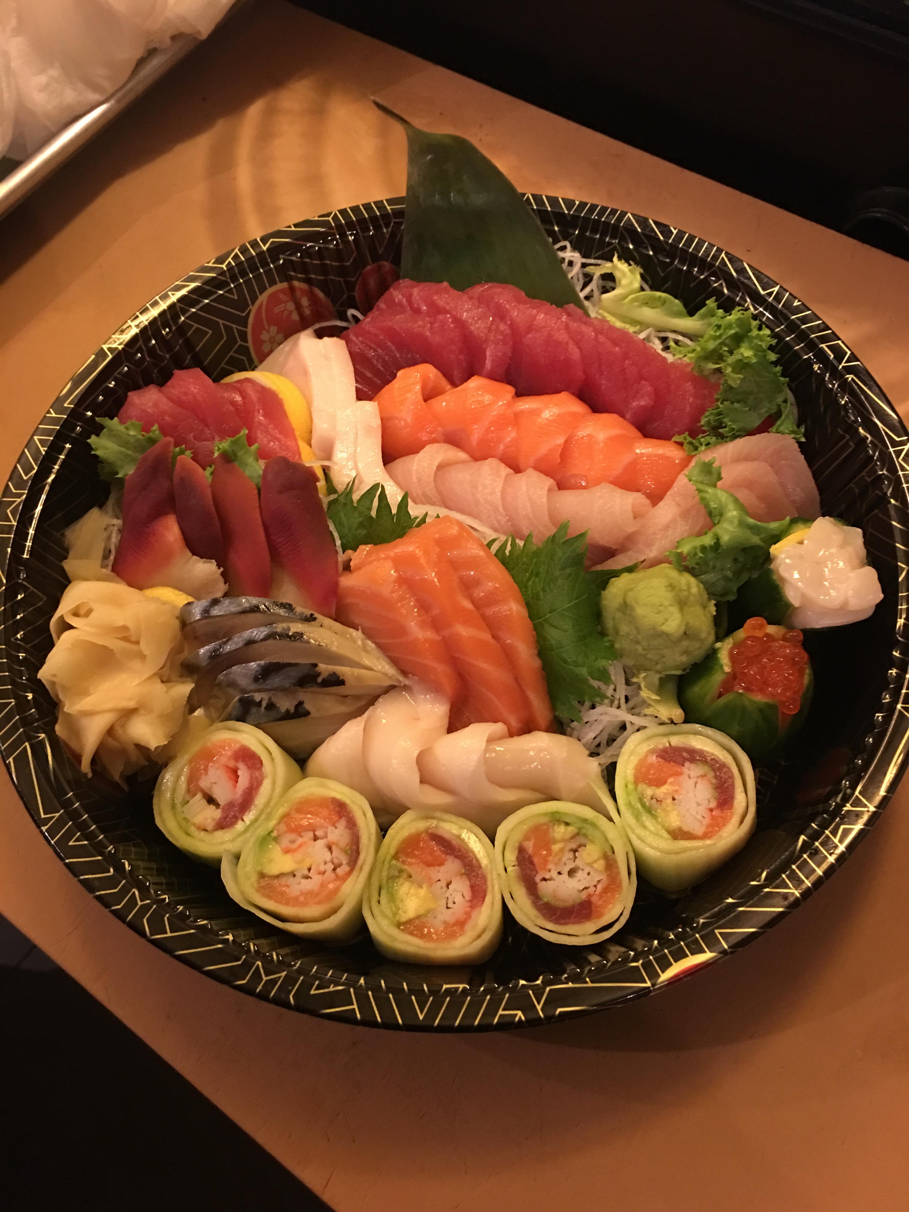 Order Sashimi Deluxe Platter  food online from Thainy store, New York on bringmethat.com