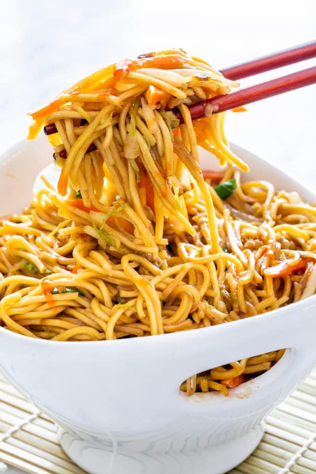 Order Noodle food online from Macky Kitchen store, Richmond on bringmethat.com
