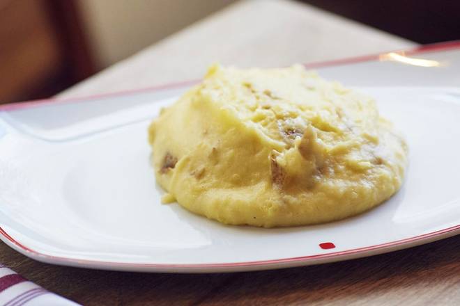 Order Mashed Potatoes food online from Founding Farmers store, Hunter Mill on bringmethat.com