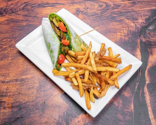 Order Veggie Wrap food online from The Lions Restaurant & Lounge store, Atlanta on bringmethat.com