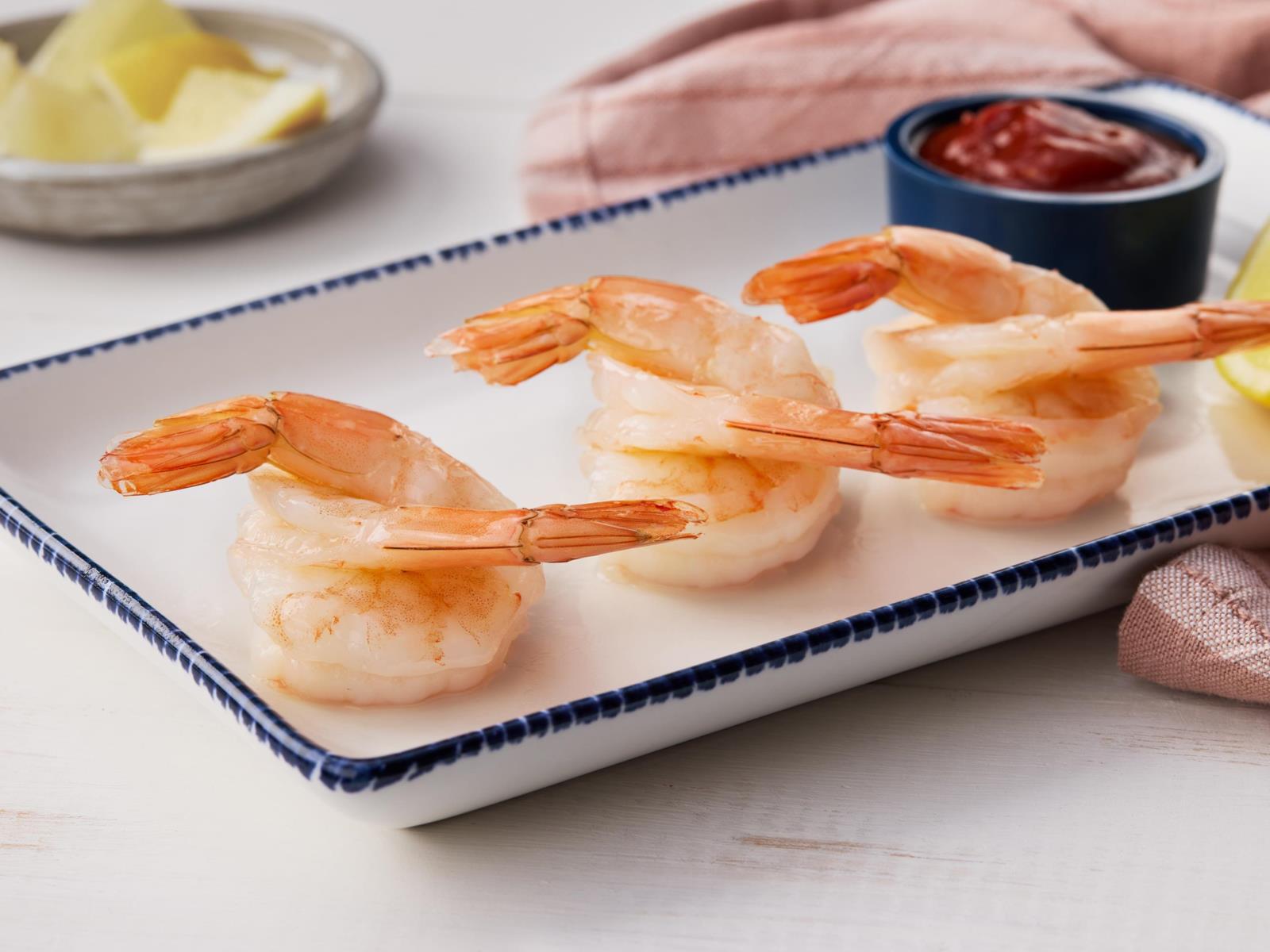 Order Wild American Signature Jumbo Shrimp Cocktail food online from Red Lobster store, Shenandoah on bringmethat.com