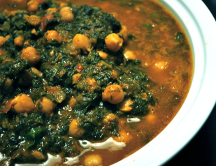 Order Chana Saag food online from Star of India store, Ferndale on bringmethat.com