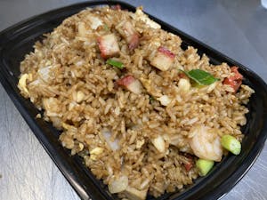 Order 94. House Fried Rice food online from Redwood Chinese Restaurant store, Clarksville on bringmethat.com