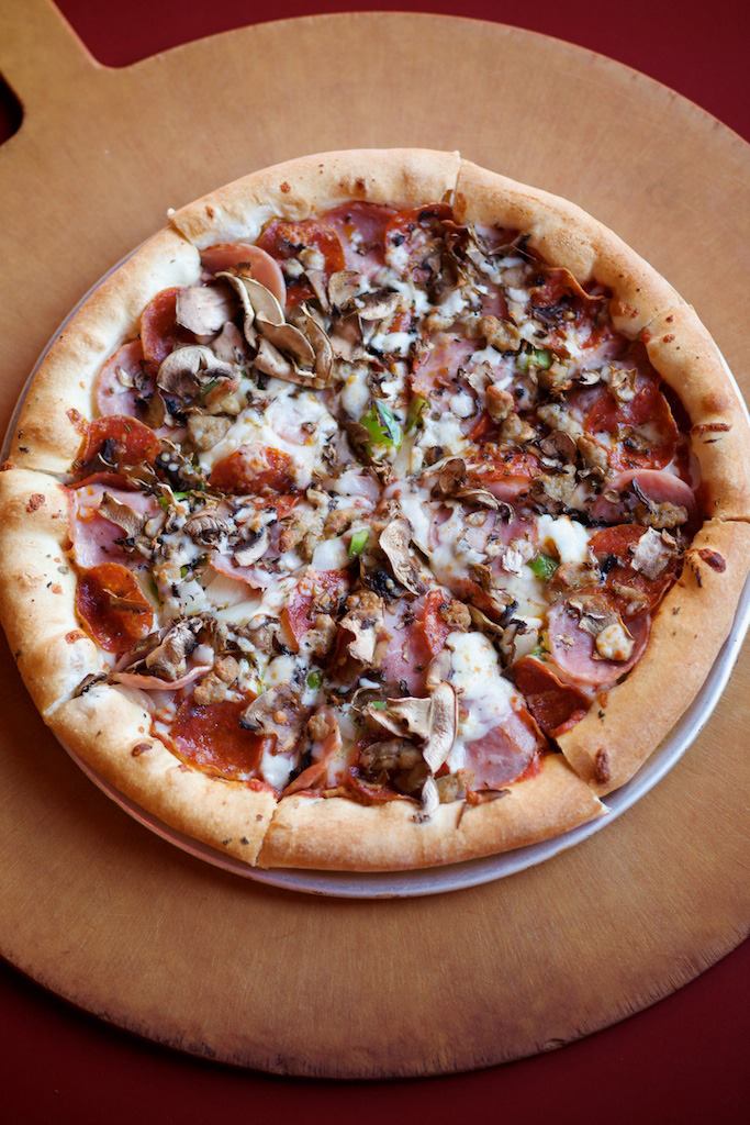 Order Meateater Pizza food online from DoubleDave's Pizzaworks - San Angelo store, San Angelo on bringmethat.com