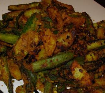Order Bhindi Dopiaza food online from Taj Mahal Restaurant store, Wilmington on bringmethat.com