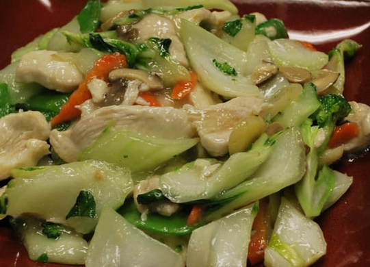 Order 75. Chicken with Mixed Vegetable food online from King Wok Gourmet Asian store, Chicago on bringmethat.com
