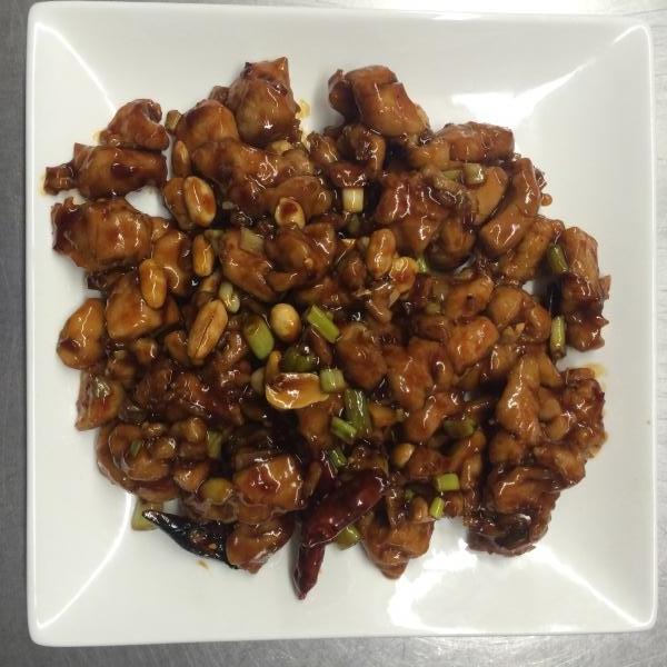 Order 30. Kung Pao Chicken food online from Golden Pho store, Norwalk on bringmethat.com