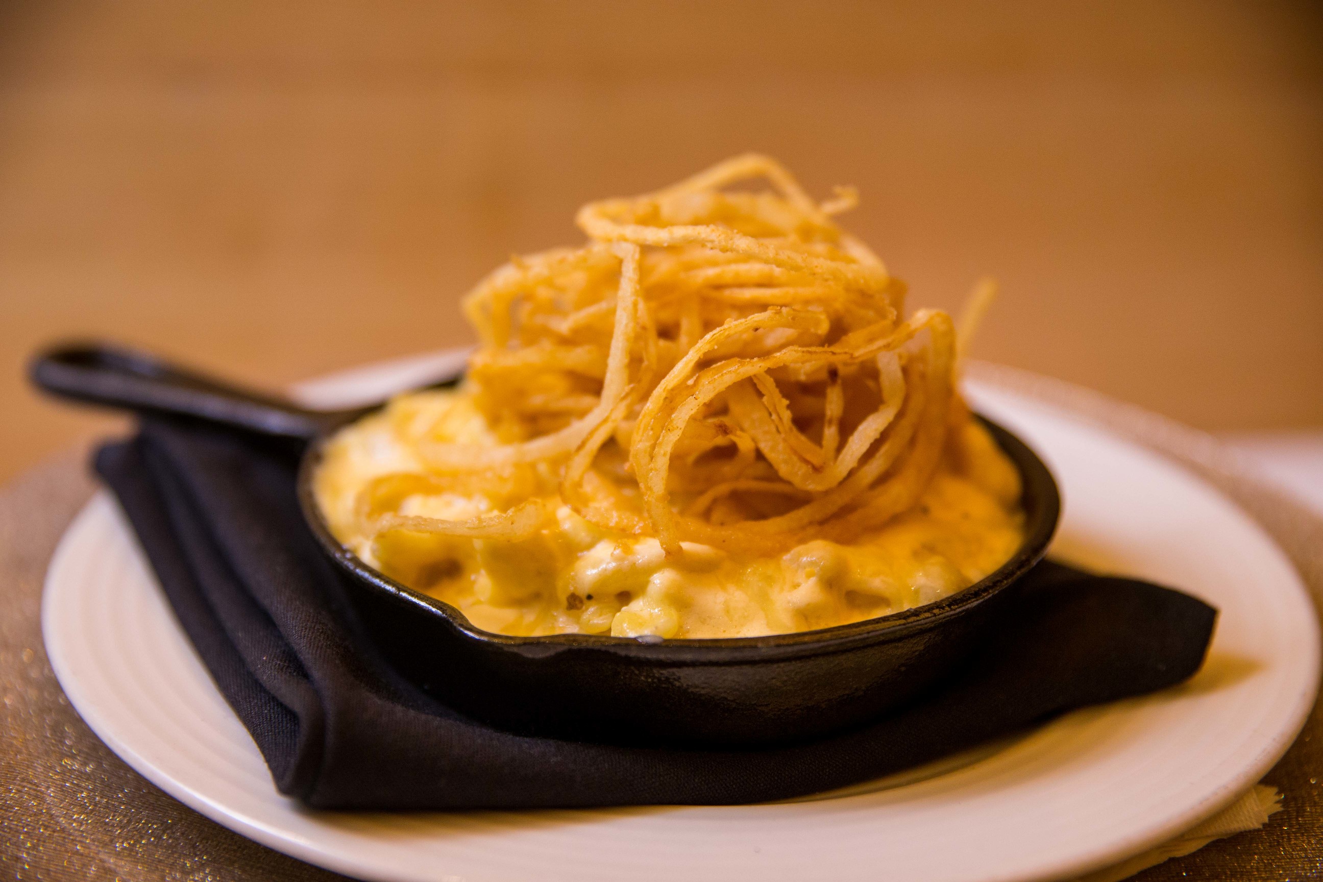 Order Kirby's Mac and Cheese food online from Kirby Prime Steakhouse store, The Woodlands on bringmethat.com