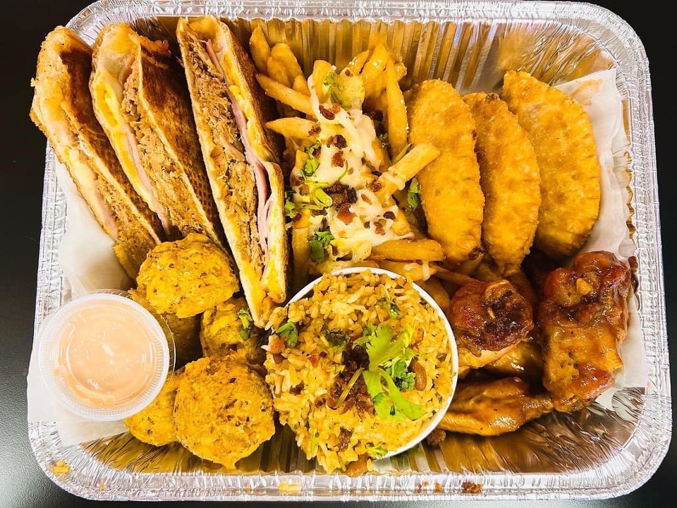 Order Twisted XL food online from Twisted Taino Restaurant store, Parma on bringmethat.com