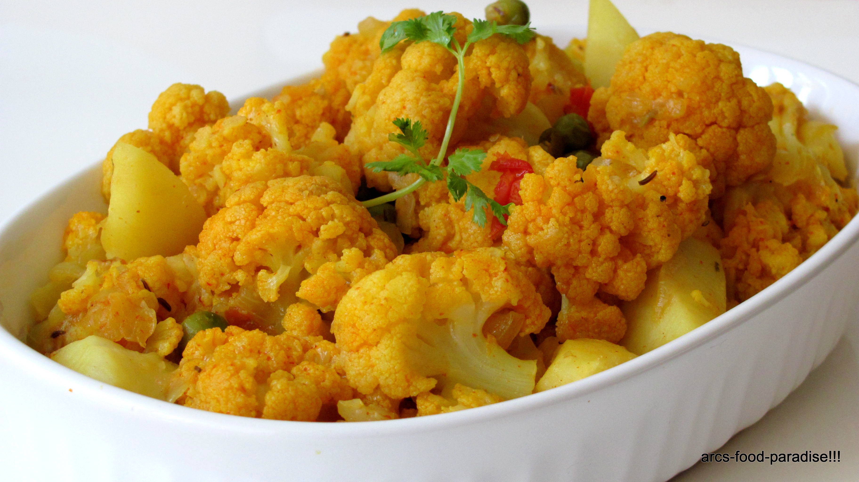 Order Gobi Bhajee Dinner food online from The indian kitchen store, West Hollywood on bringmethat.com