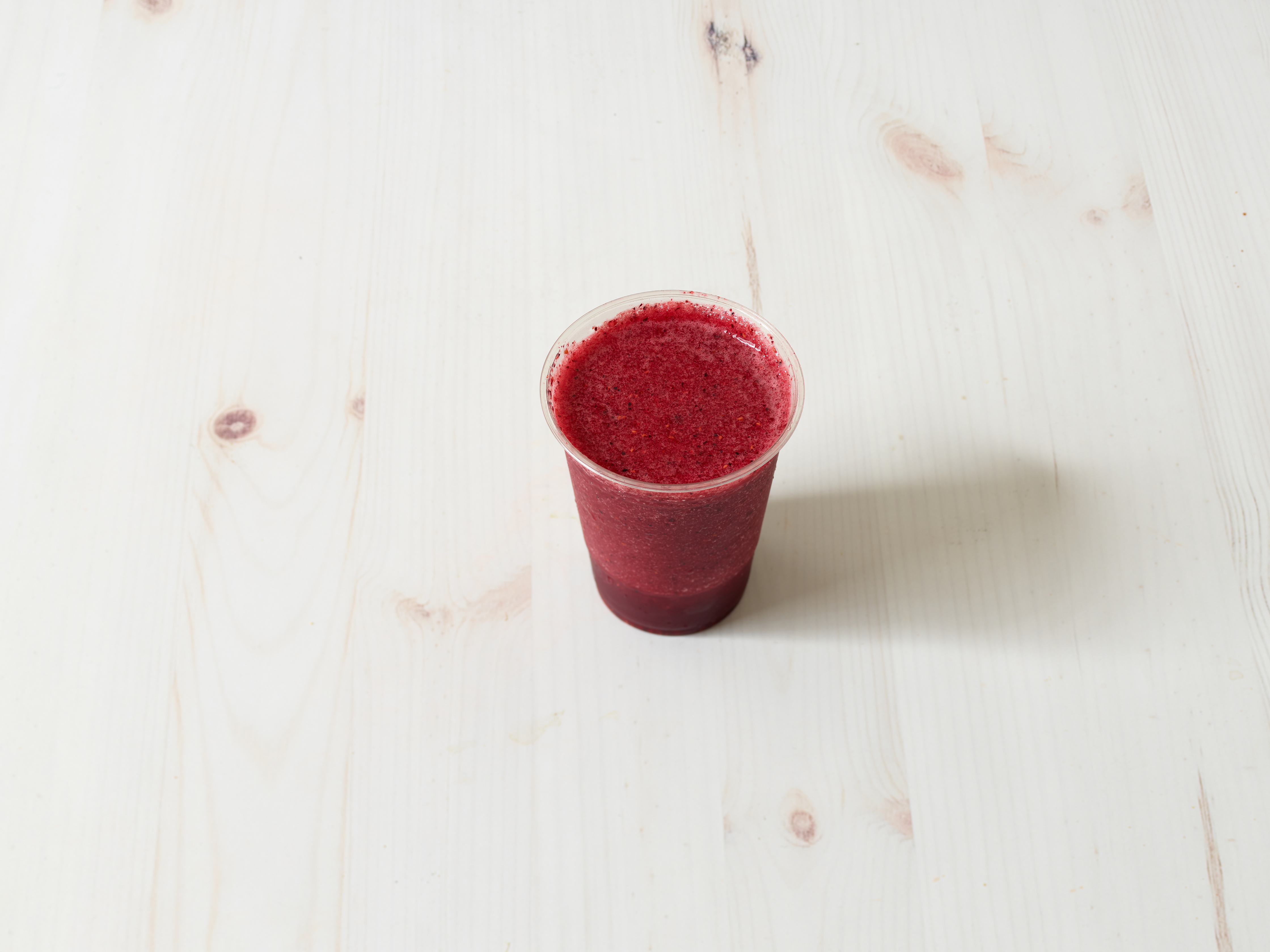 Order Very Berry Cool Smoothie food online from Hunter Deli Gourmet Food store, New York on bringmethat.com