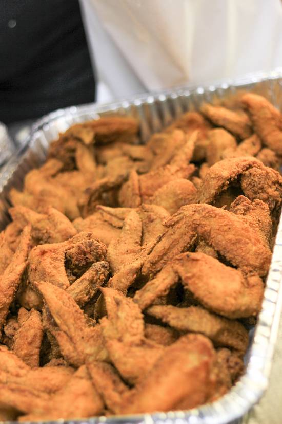 Order 30 WINGS. food online from Hook Catch Seafood And Wings store, Baton Rouge on bringmethat.com