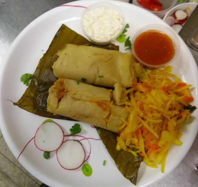 Order Chicken Tamales food online from El Mexireno store, Oxon Hill on bringmethat.com