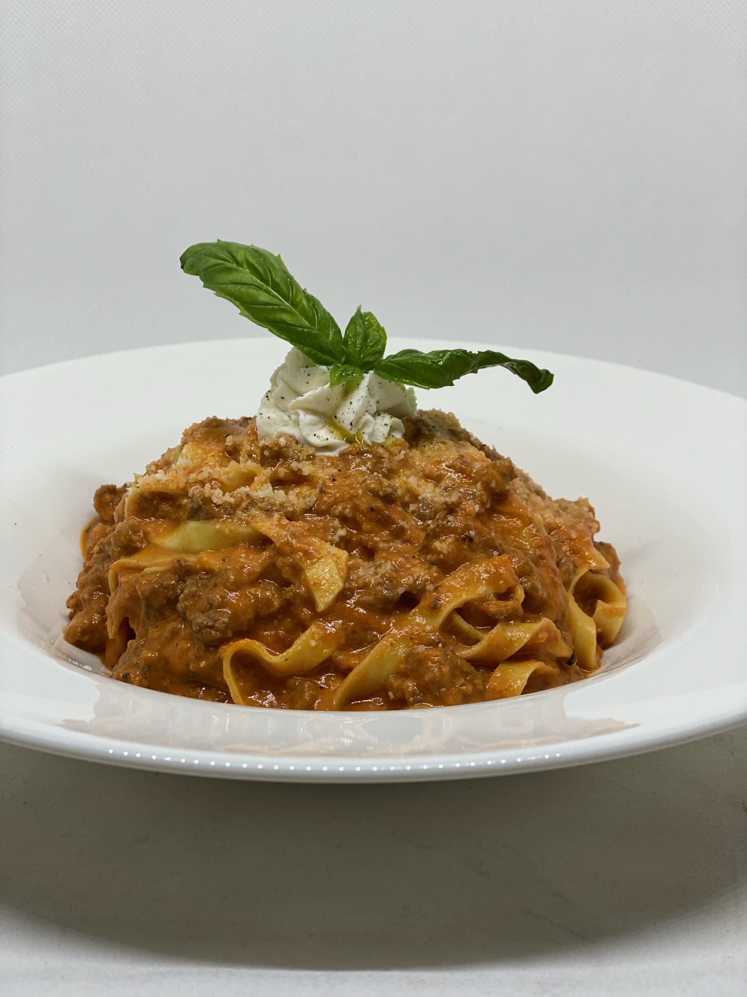 Order Tagliatelle alla Bolognese food online from Terrasole Ristorante store, Ridgefield on bringmethat.com
