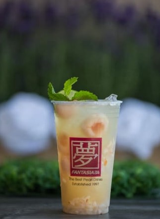 Order Lychee Green Tea food online from Fantasia Coffee & Tea store, Santa Clara on bringmethat.com