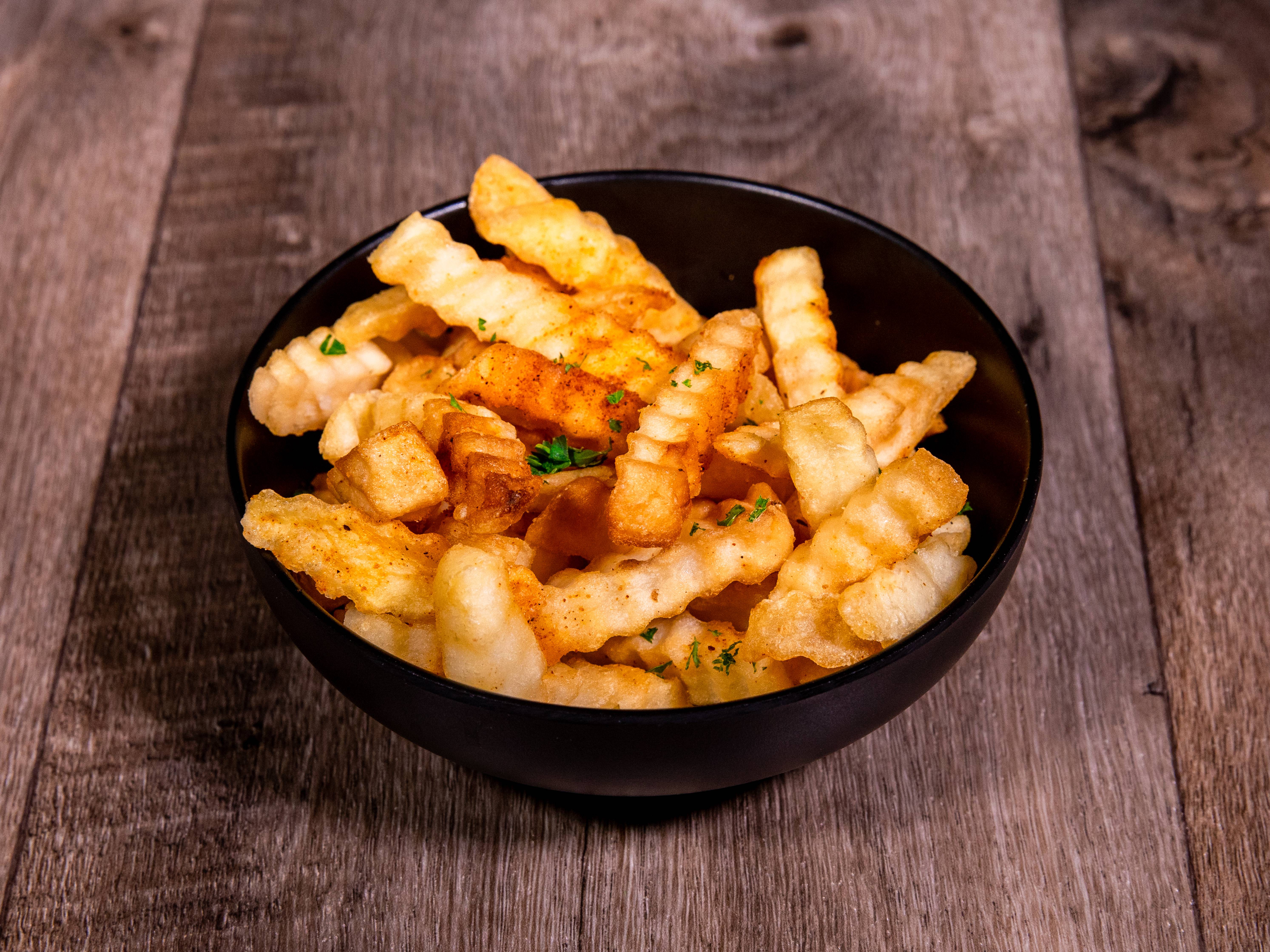 Order French Fries food online from Madina Moroccan Mediterranean Fusion store, Richardson on bringmethat.com