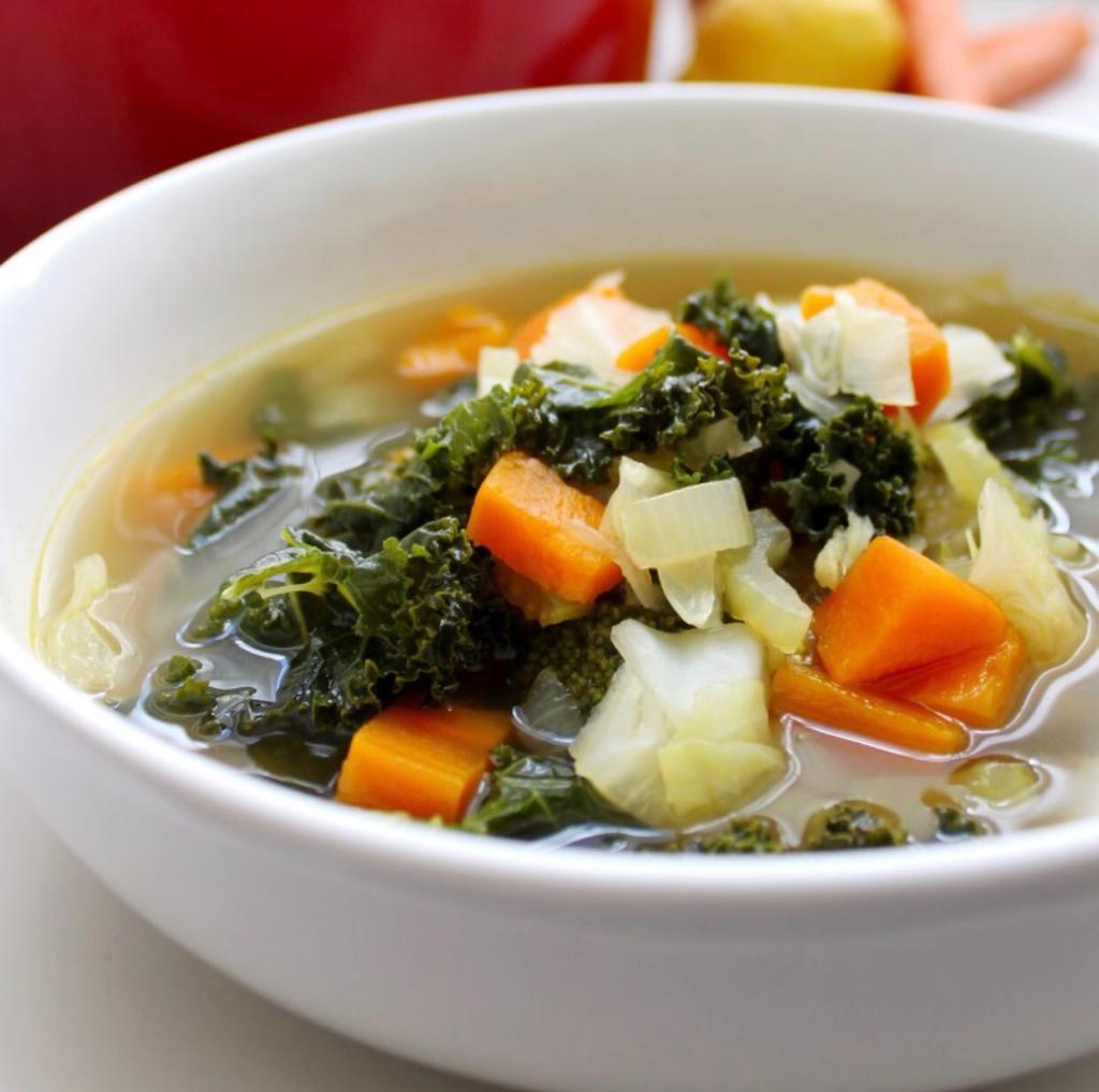 Order 20. Veggie Soup food online from Thai V Express store, New York on bringmethat.com