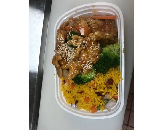 Order Sesame Chicken Combo food online from China Pavilion store, Rio Grande on bringmethat.com