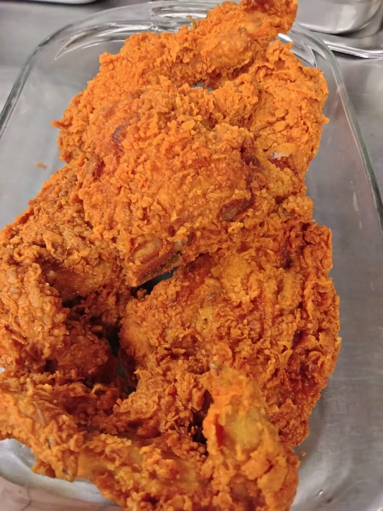 Order Fried chicken  food online from Ruby Roof store, Philadelphia on bringmethat.com