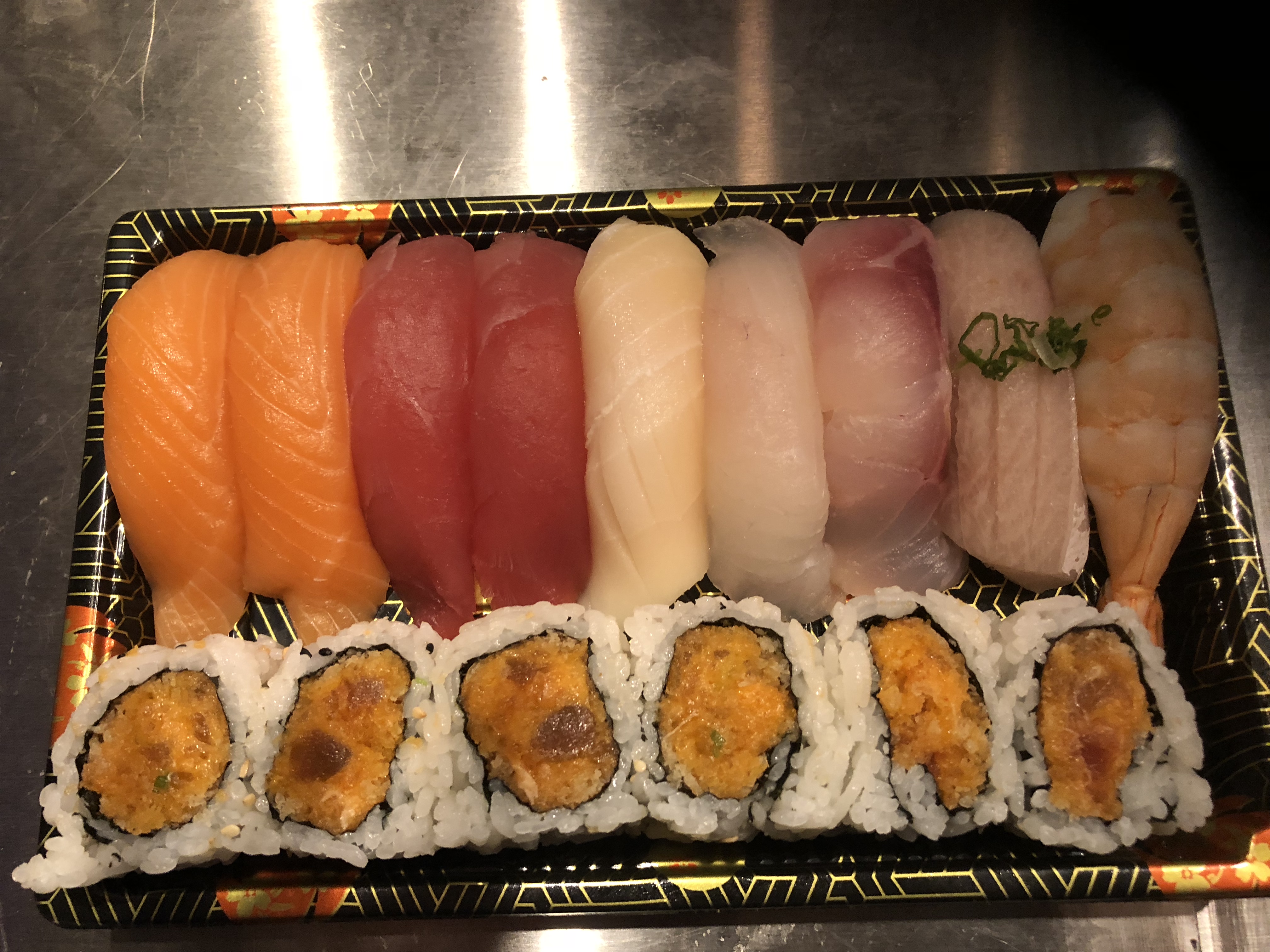 Order E5. Sushi Deluxe food online from Peking Tokyo store, Langhorne on bringmethat.com