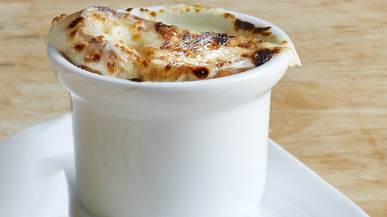 Order French Onion Cup food online from Mimi Cafe store, La Quinta on bringmethat.com