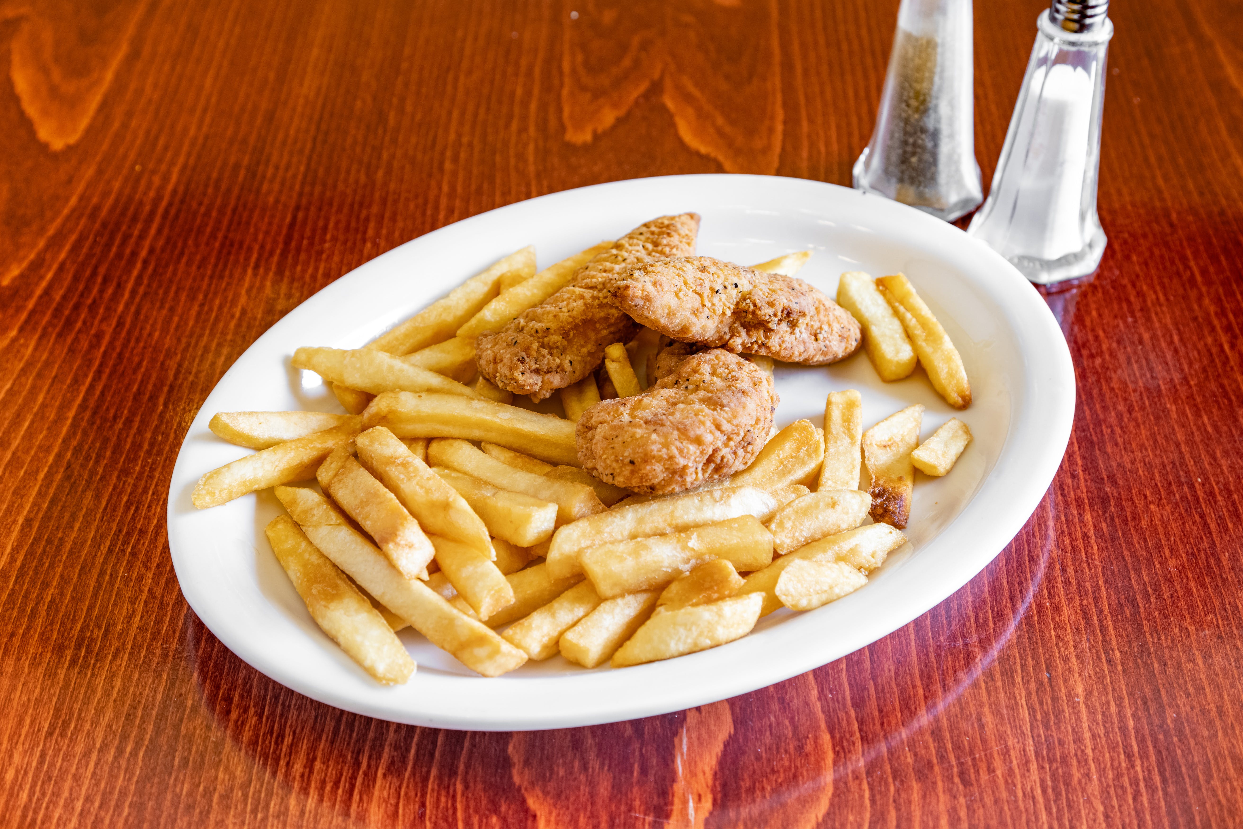 Order Chicken Fingers - 5 Pieces food online from Casa Mia store, Sparta Township on bringmethat.com
