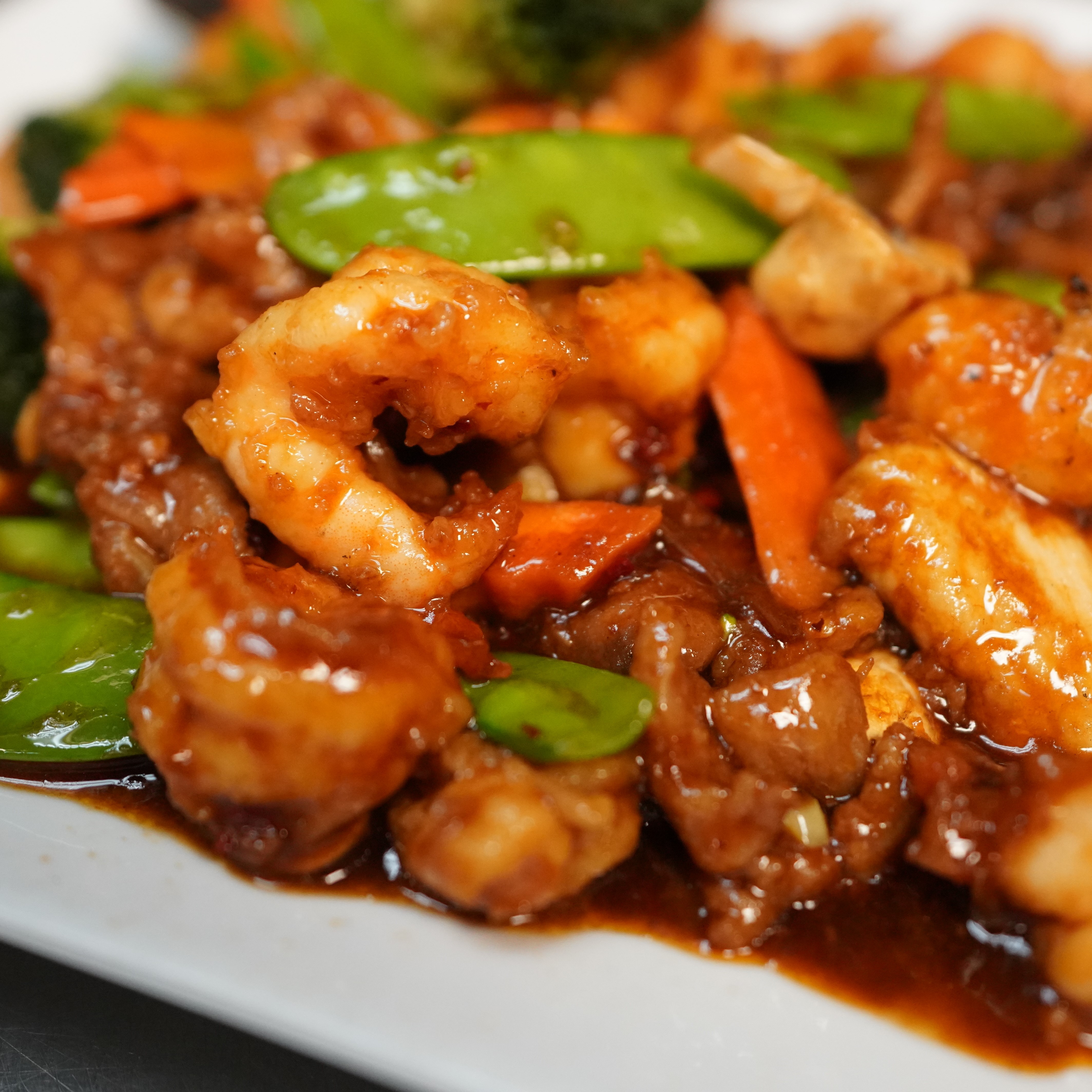 Order Hunan Triple Crown food online from Red Pepper Chinese Restaurant store, RICHFIELD on bringmethat.com