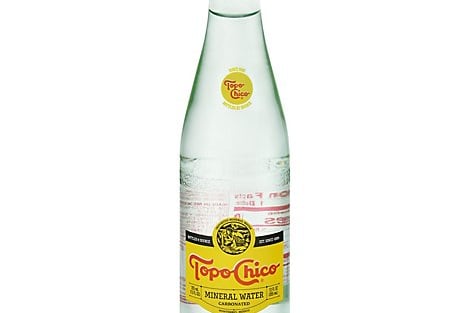 Order Topo Chico - Mineral Water food online from Luv Mart store, Santa Cruz on bringmethat.com